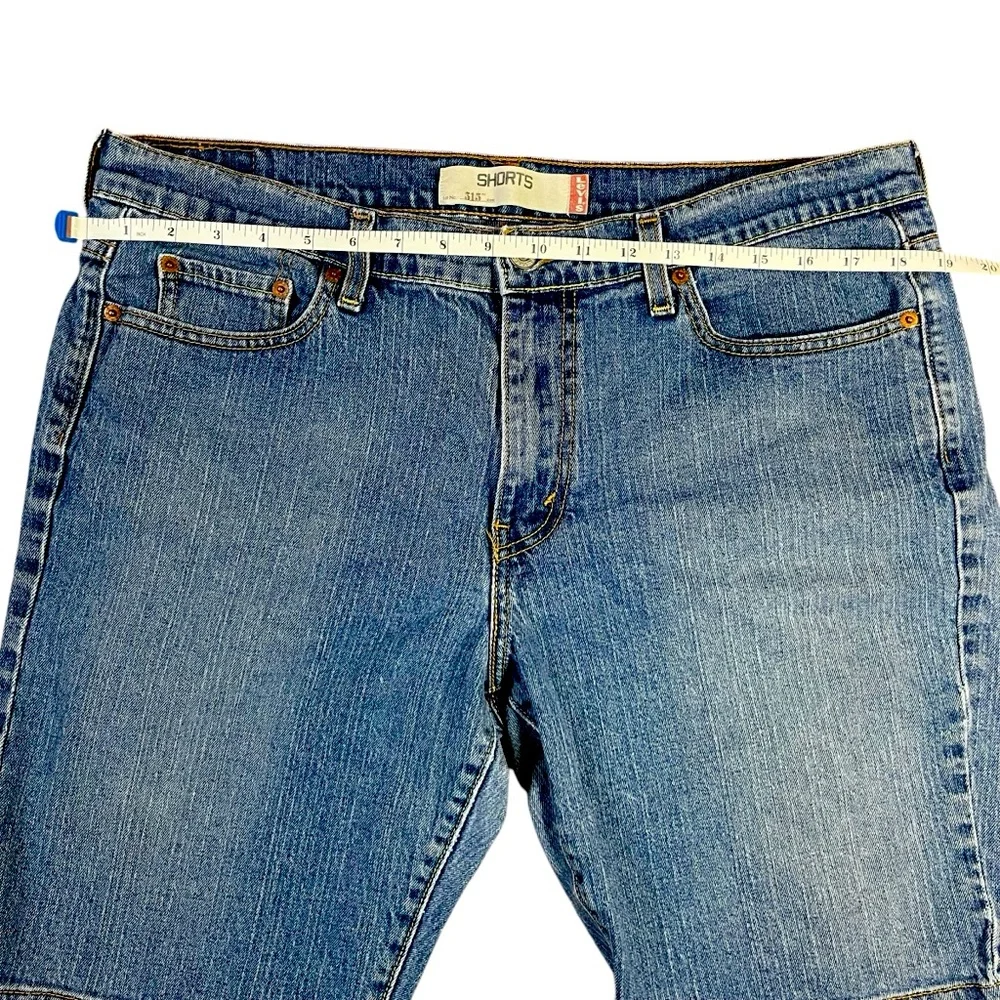 Levi’s 515 Denim Shorts Size 16 Blue Mid Rise Jean Shorts Casual Summer